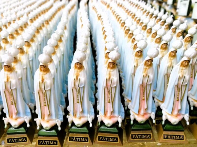 Santiago De Compostela and Lady of Fátima on a Private Trip - Highlights and Experiences