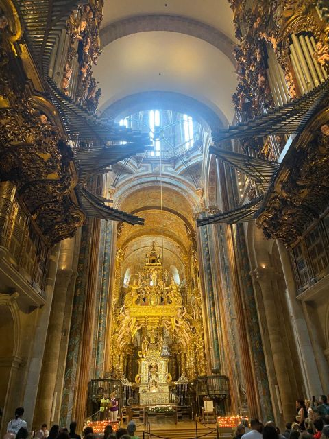 Santiago De Compostela: Cathedral, Museum, and Old Town Tour - Languages and Guides