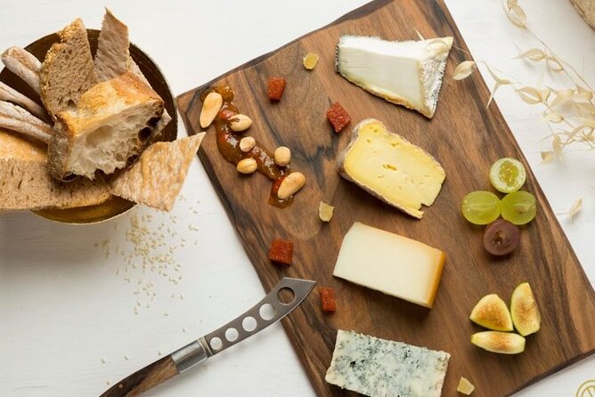 Santiago De Compostela: Cheese and Wine Tasting Experience - Overview of the Experience