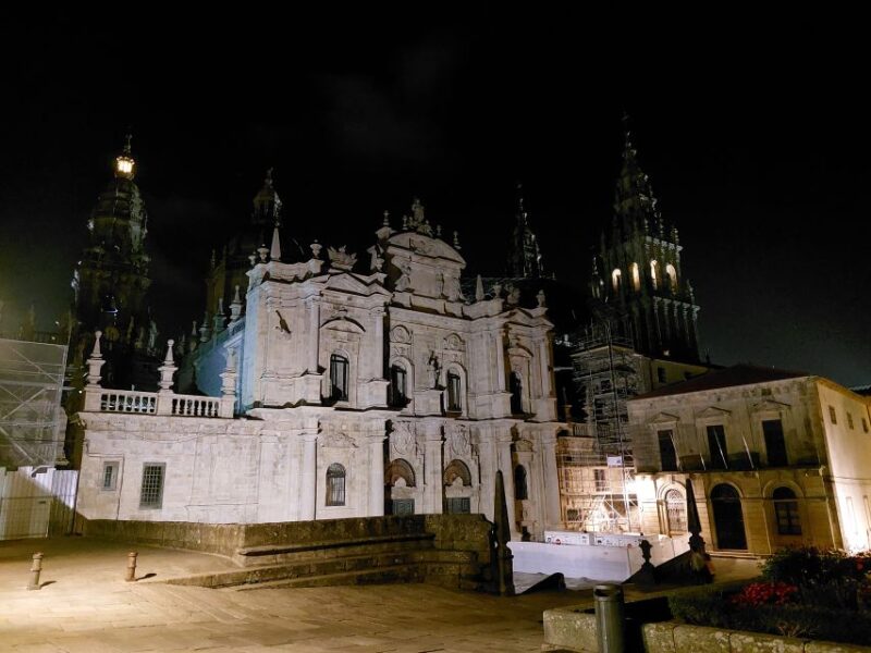 Santiago De Compostela: Land of Legends & Meigas Night Tour - Important Information