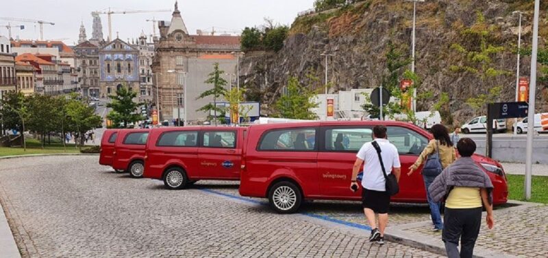 Santiago De Compostela: Private Tour - Pickup and Drop-off