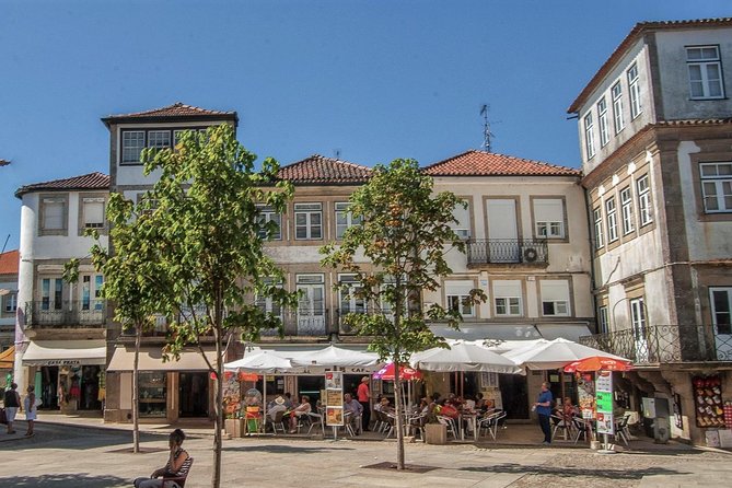 Santiago De Compostela Private Tour (All Inclusive) - Visit to Valença Do Minho