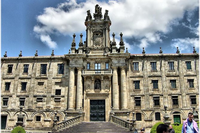 Santiago De Compostela Private Tour From Vigo With Hotel or Port Pick-Up - Booking Information