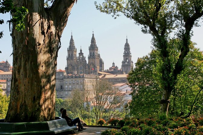 Santiago De Compostela Private Transfer From the City Centre to SCQ Airport - Meeting and Pickup Details