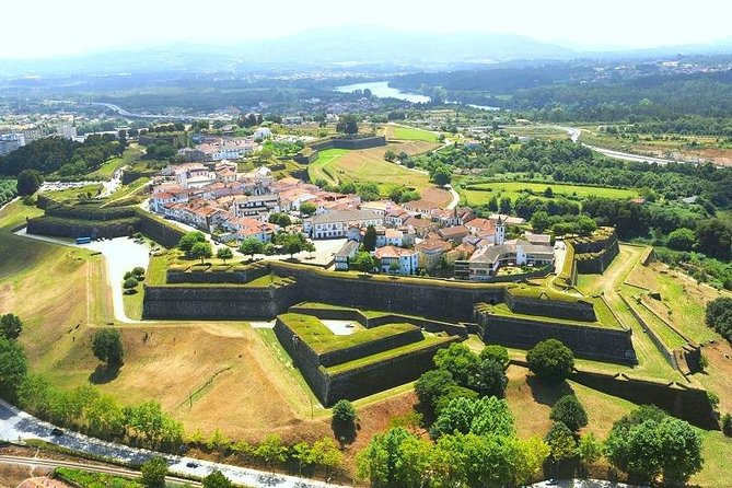 Santiago De Compostela & Valença Do Minho - From Porto - Inclusions