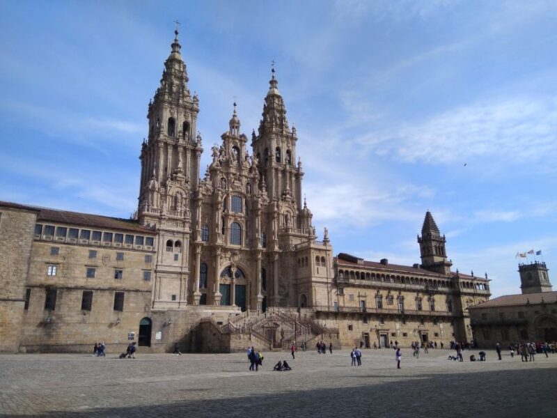 Santiago De Compostela & Valença - Private Tour From Porto - Itinerary Highlights