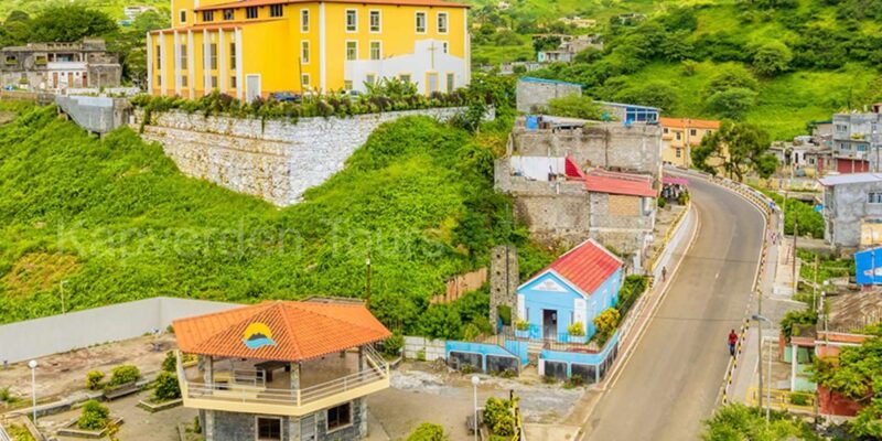 Santiago: Full-Day Island Tour for Cruise Ship Travelers - Guided Experience and Safety