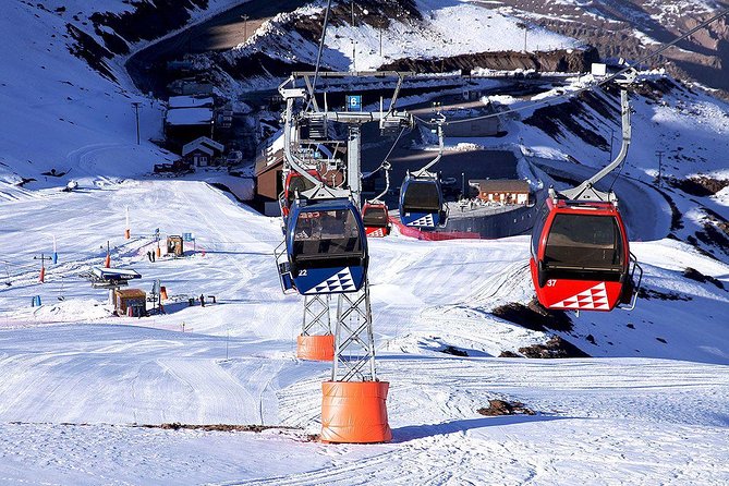 Santiago: Full Day Panoramic Tour to the Ski Resort Valle Nevado - Plaza De Los Pumas