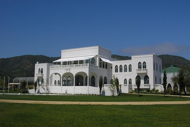 Santiago Full Day Tour to Casablanca Valley, Include Entraces for 2 Vineyard. - Whats Included