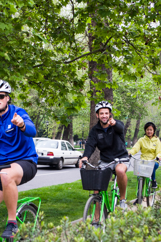 Santiago Highlights, Parks and Politics Bike Tour - Inclusions