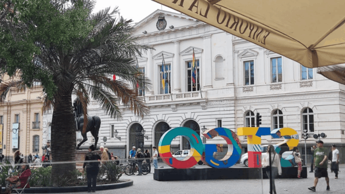Santiago: Highlights Private City Tour - Iconic Landmarks