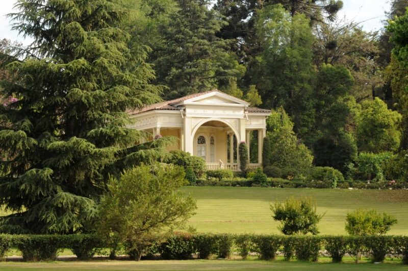 Santiago: Main Chilean Wineries Private Half-Day Tours - Winery Highlights