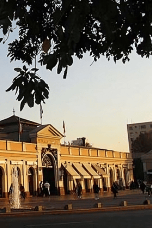 Santiago : Must-See Sites Walking Tour With A Guide - Tour Overview and Details