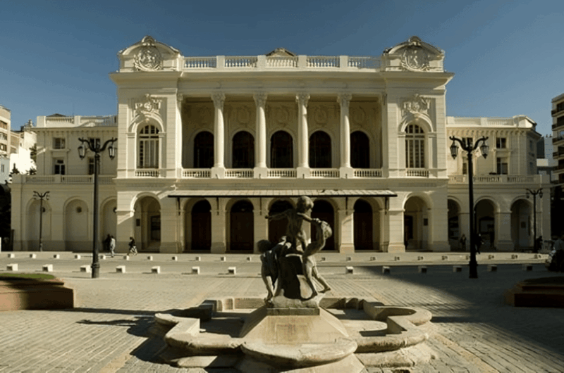 Santiago : Must-See Sites Walking Tour With A Guide - Customer Reviews