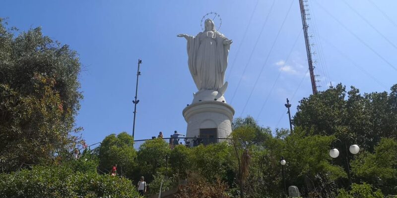 Santiago: Private City Tour to Stunning Lookout Points - Key Points