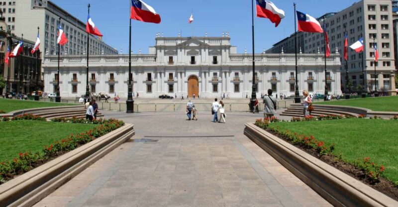 Santiago: Private City Tour With Optional Lunch and Winery - Tour Highlights