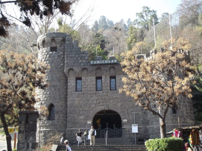 Santiago: Private City Tour With Optional Lunch and Winery - Exploring Santiagos Landmarks