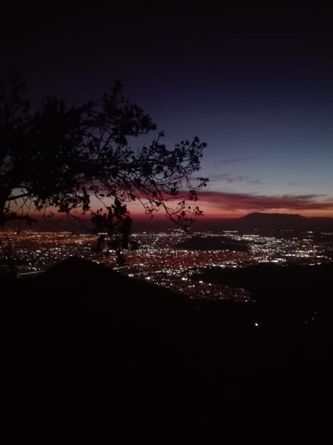 Santiago: Private Hike to Manquehue Hill at Sunset - Hiking Experience