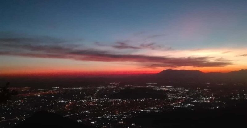 Santiago: Private Hike to Manquehue Hill at Sunset - Return Journey