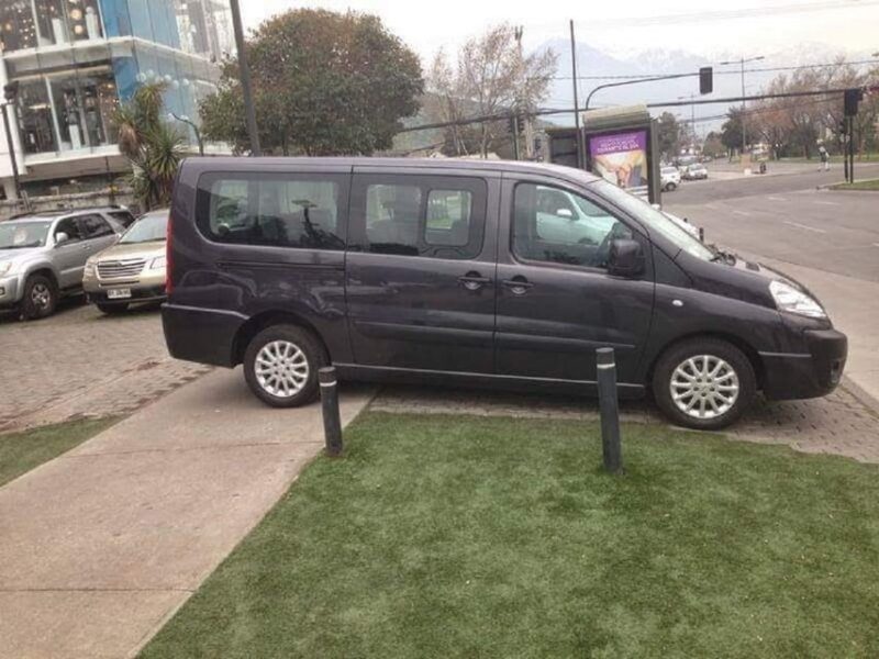 Santiago: Private Santiago Airport to Santiago Transfer - Transfer Details