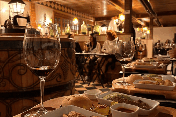 Santiago: Sunset Winery Tour With Wine Tastings and Dinner - Reservation and Cancellation Policy