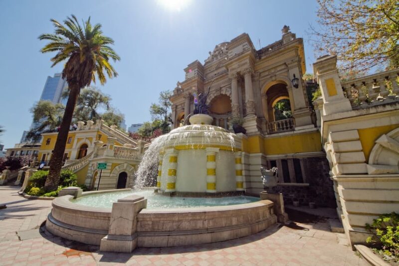 Santiago: the Essentials City Tour & Optional Concha Y Toro - Key Points