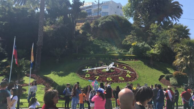Santiago: Viña Del Mar, Valparaiso, Casablanca & Reñaca Tour - Frequently Asked Questions