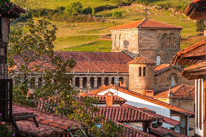 Santillana Del Mar & Altamira Museum From Santander - Pickup and Meeting