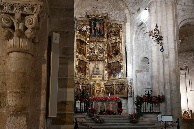 Santillana Del Mar & Altamira Museum From Santander - Highlights