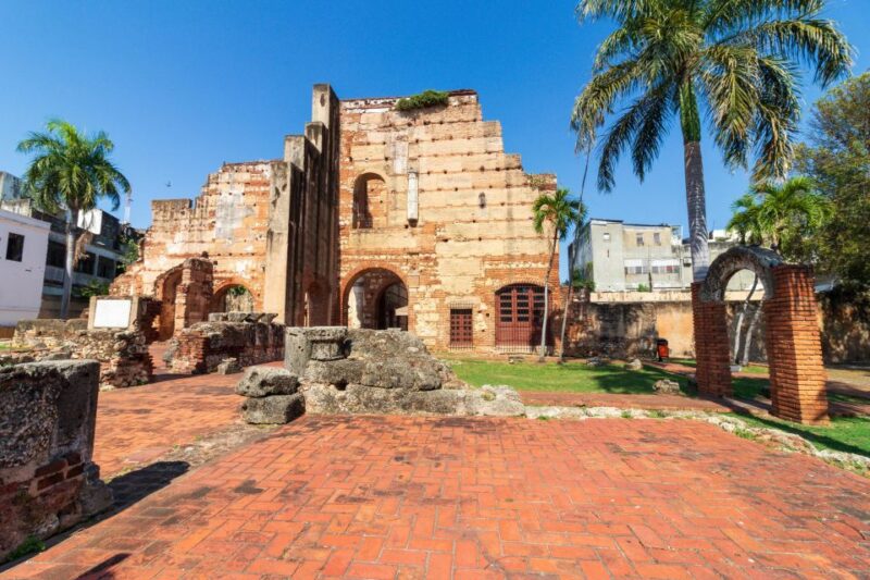 Santo Domingo City Tour: Colonial City, Los Tres Ojos, Lunch - Itinerary Highlights