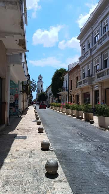 Santo Domingo: Colonial walk and watercolor. - The Sum Up