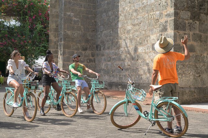 Santo Domingo: Colonial Zone Bike Tour - Exploring the Colonial Zone