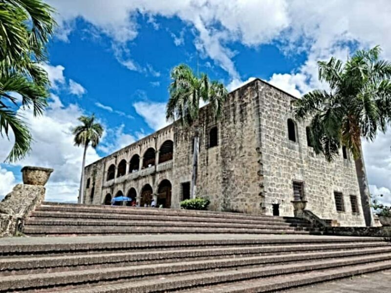 Santo Domingo: Colonial Zone Walking Tour with Tastings - Practical Details and Considerations