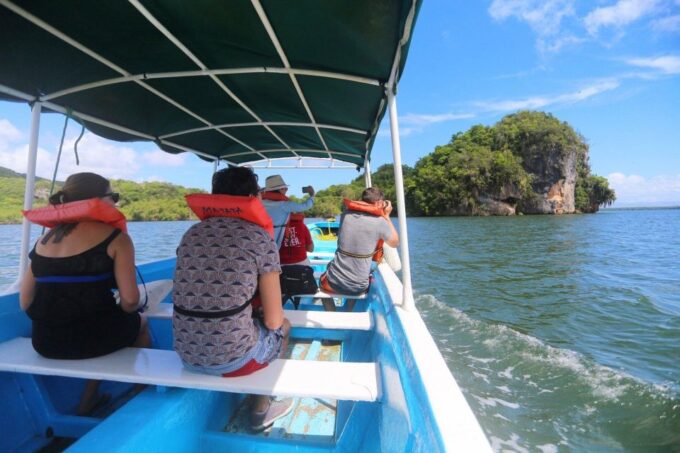 Santo Domingo: Los Haitises National Park & Bacardi Island - Pickup and Transportation