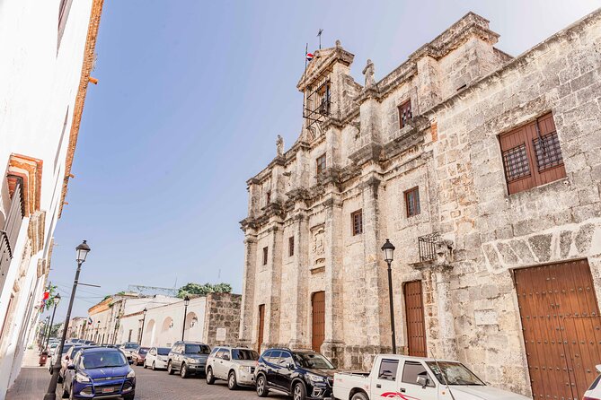 Santo Domingo Small Group Walking Tour, Specialty Coffee and Beer - Exploring Santo Domingos History