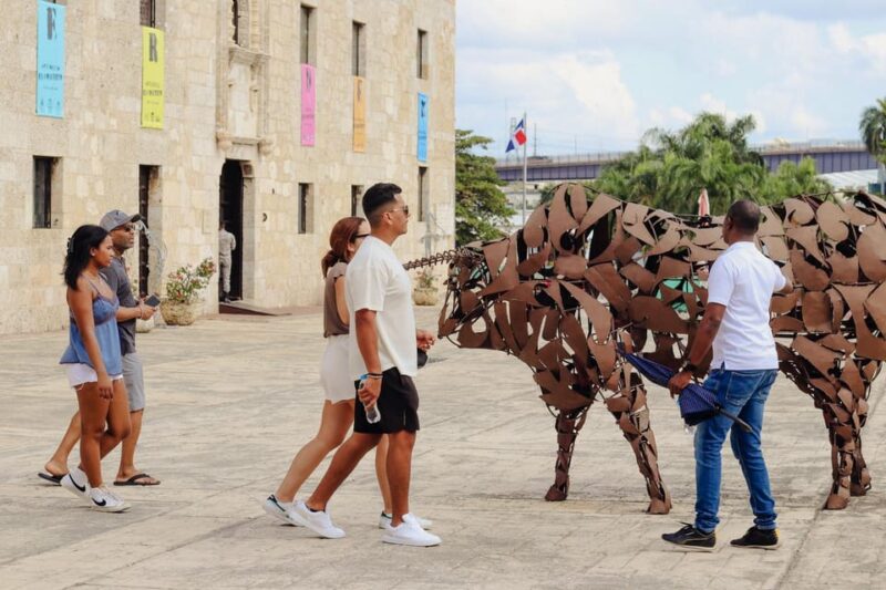 Santo Domingo Small Group Walking Tour With Specialty Coffee - Key Points