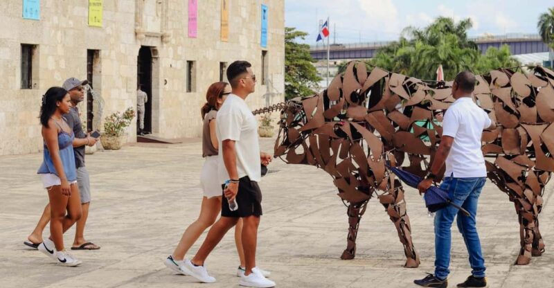 Santo Domingo Small Group Walking Tour With Specialty Coffee - Experience and Itinerary Highlights