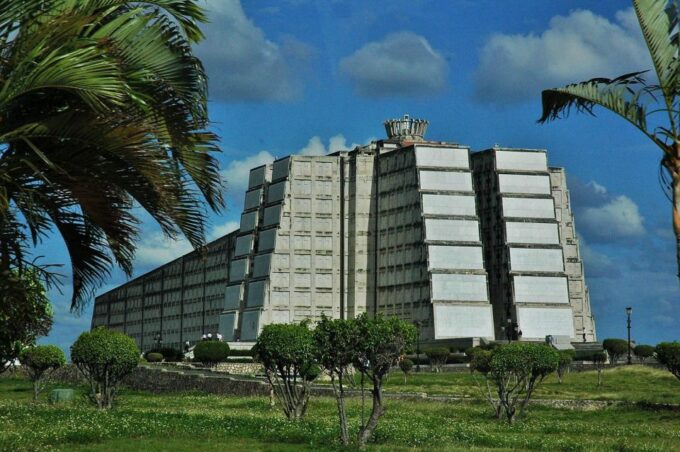 Santo Domingo Tour With Caves From Punta Cana - Discovering Dominican History and Culture