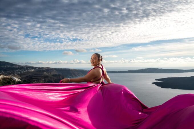 Santorini: 1Hour Flying Dress Photoshoot - Booking and Availability