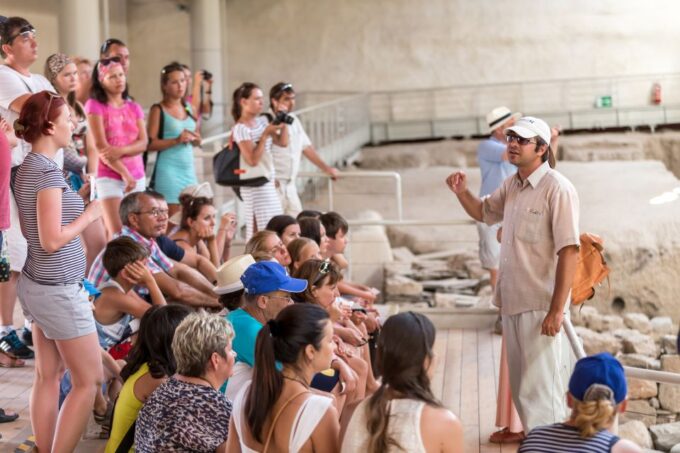 Santorini 2-Day Combo: Volcano Boat Cruise & Island Bus Tour - Winery Tasting Experience