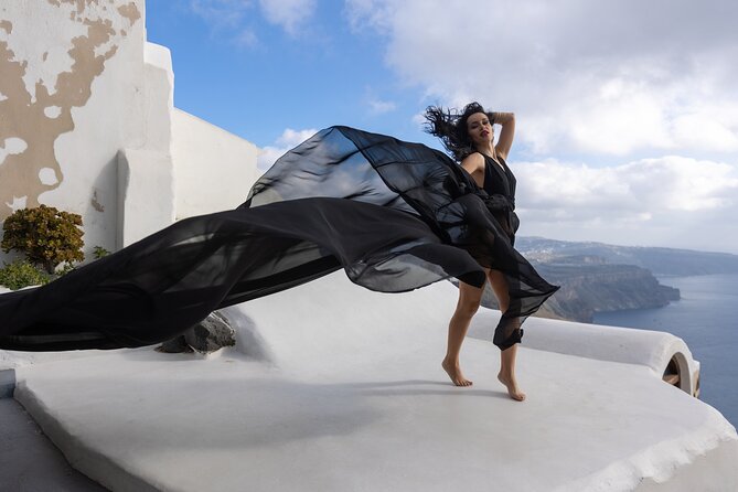 Santorini 2hrs Flying Dress Photoshoot With Transportation - Memorable Dress Flying Experience