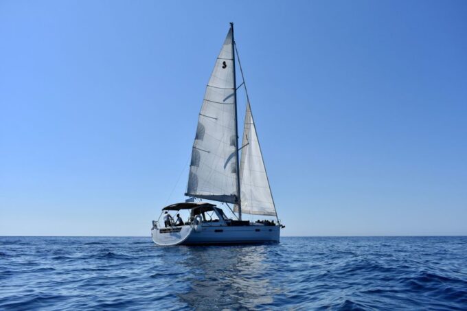 Santorini: 3-Day Oceanis 45 Yacht Charter With Crew - Weather Considerations and Cancellations
