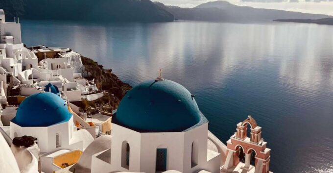 Santorini 5-Hour Private Customized Tour by Local Guide - Iconic Red Beach Photography