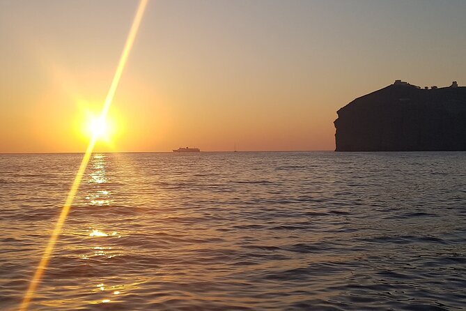 Santorini 5 - Hours Private Day or Sunset Cruise With Bbq and Drinks - Group Size and Pricing