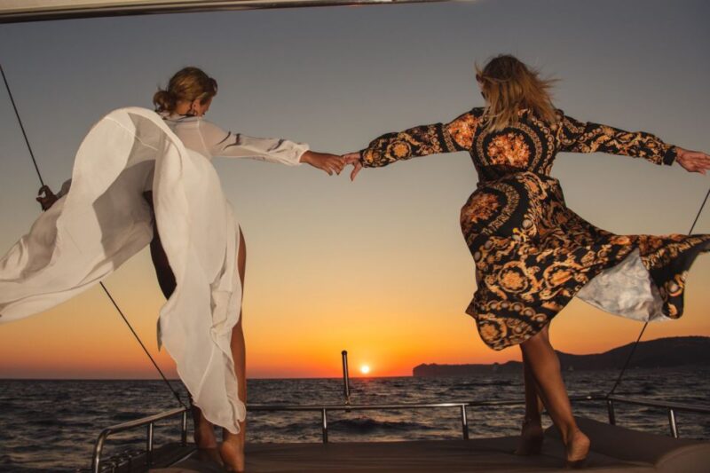 Santorini: All-Inclusive Catamaran Cruise W/ Hot Spring Swim - Key Points