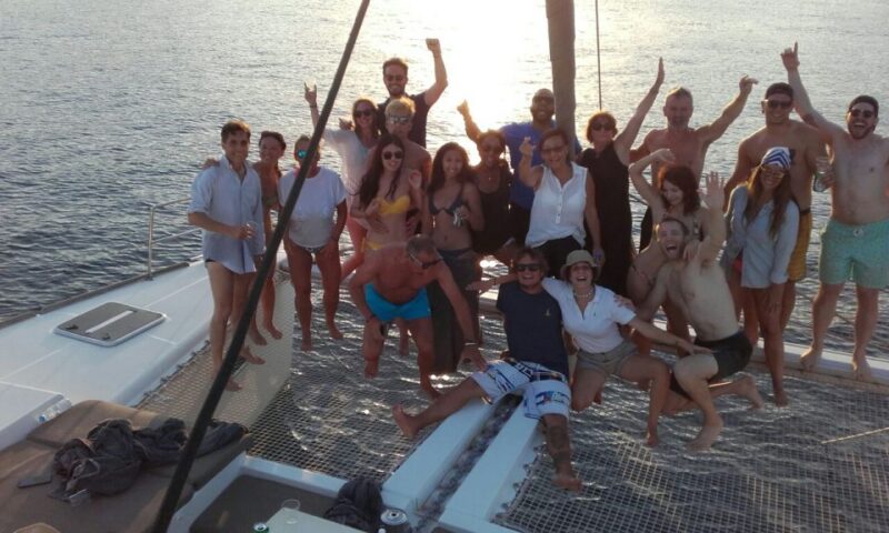 Santorini: All-Inclusive Catamaran Cruise W/ Hot Spring Swim - Exploring Red and White Beaches