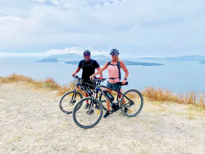 Santorini: Around the Island by Electric Bike - Scenic Vistas of the Caldera