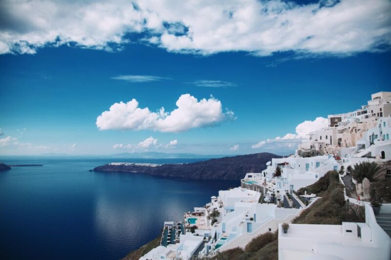 Santorini Bliss: Discover the Charms of the Southern Delight - Akrotiri Excavations: Glimpse Into the Past