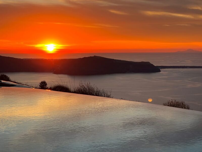 Santorini by Night With Sunset Views - Transportation and Comfort