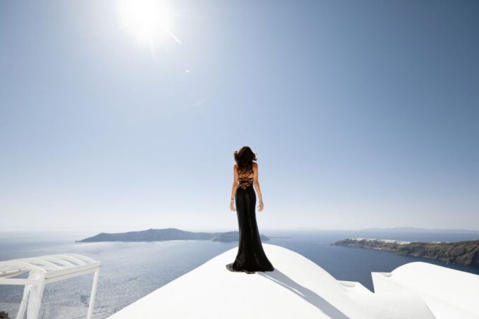 Santorini: Casual Photoshoot by Flying Dress - Unlimited Rights Usage and Photo Backup